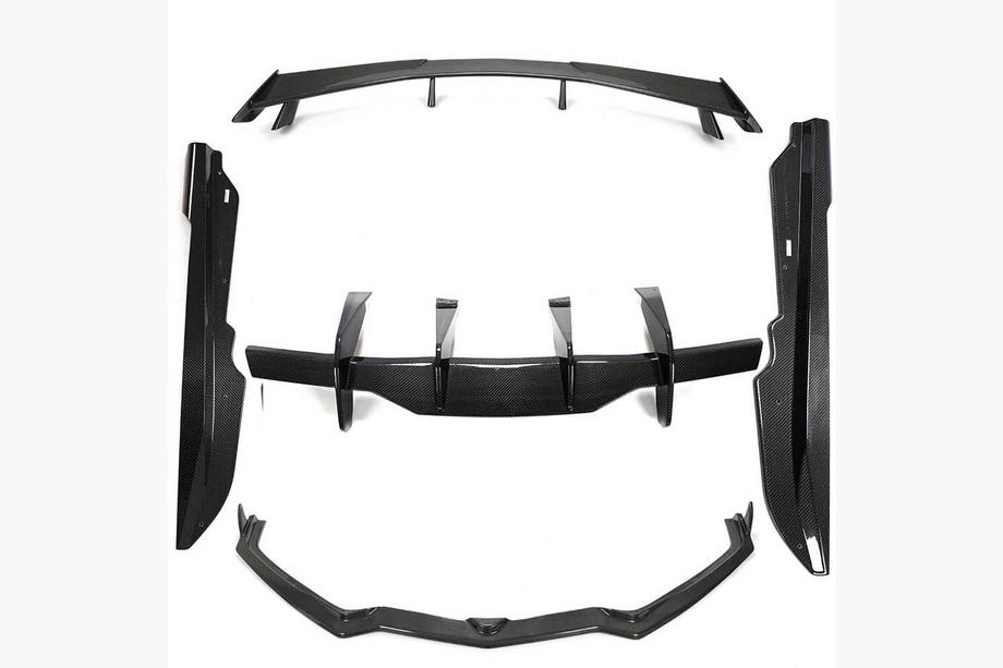 Chevrolet Corvette C8 2019– Komplet body kita (2019-2022, karbon) Image