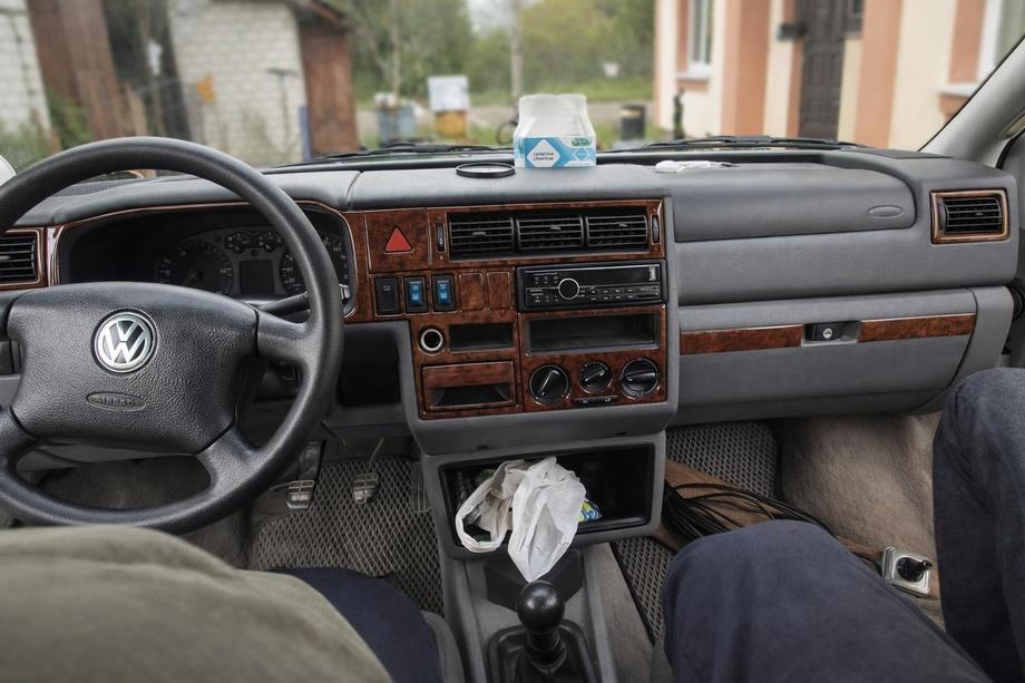 Volkswagen T4 Transporter 1990–2003 Obloge armaturne plošče (1999-2003) Karbon Fotografija 2