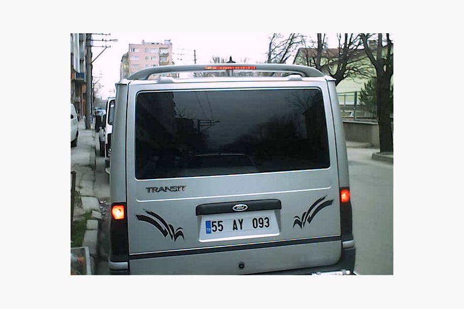 Ford Transit 2000–2014 Spojler Isikli za nizko streho (za lakiranje) Fotografija 4