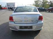 Opel Astra H 2004–2013 Zadnji spodnji difuzor Sedan (za lakiranje) fotografija 1
