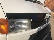 Volkswagen T4 Caravelle/Multivan 1990–2003 Deflektor pokrova motorja FLY (ravni žarometi) fotografija 6