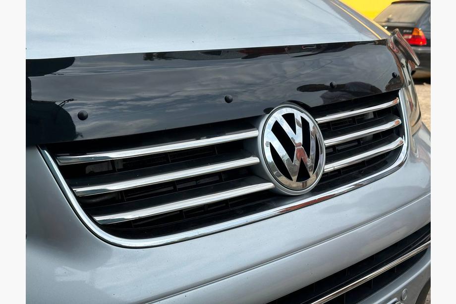 Volkswagen T5 Transporter 2003–2010 Deflektor pokrova motorja (EuroCap) Fotografija 16