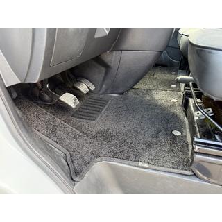 Tekstilne preproge Deluxe (2 kos, črne) Fiat Talento 2016– fotografija 1