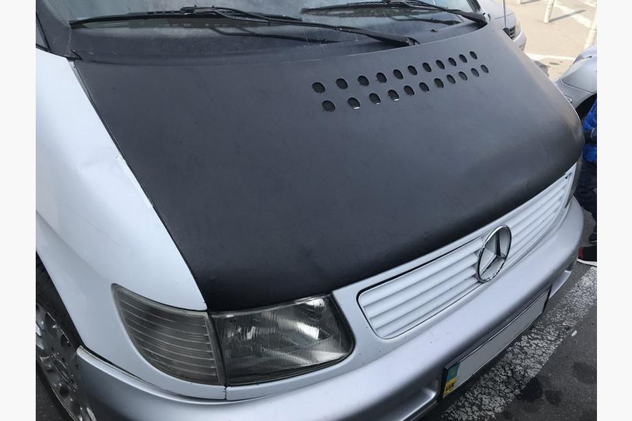 Mercedes Vito W638 1996–2003 Prevleka za pokrov motorja (umetno usnje) Image