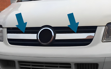 Volkswagen T5 Transporter 2003–2010 Okrasni pokrovi sredinske maske (2 kosa, nerjaveče jeklo) Carmos - turško nerjaveče jeklo fotografija 6