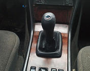 Mercedes E-сlass W124 1984–1997 Usnjen prestavni ročaj z manšeto fotografija 2
