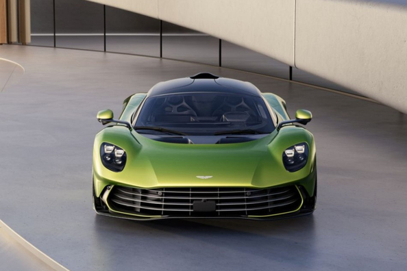 Aston Martin Valhalla: pregled hibridnega hiperavtomobila