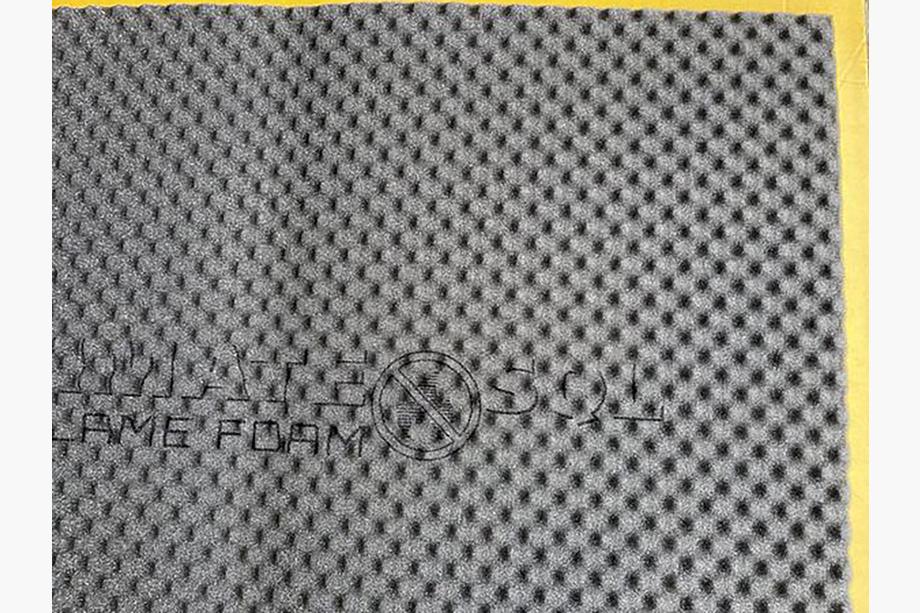 Negorljiva zvočno vpojna plošča SQL NF 15 Non flam Foam 15 mm (75x100 cm) Fotografija 2