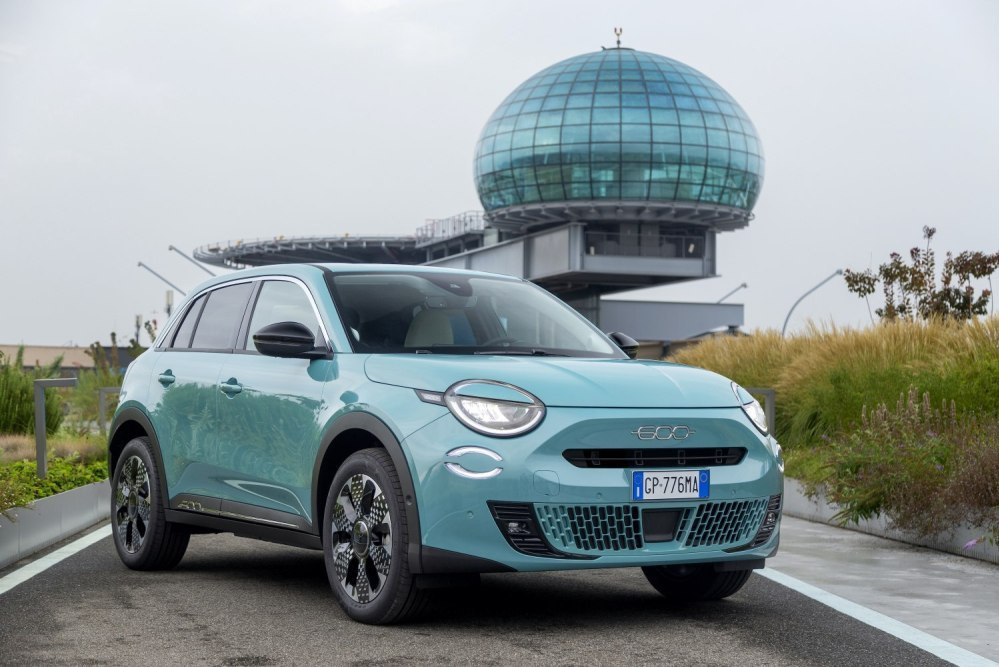Test Fiat 600e: eleganten električni crossover