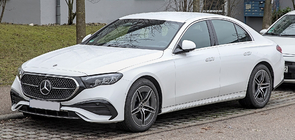 Mercedes E-сlass W214 2023– AMG-Line sprednji odbijač fotografija 1
