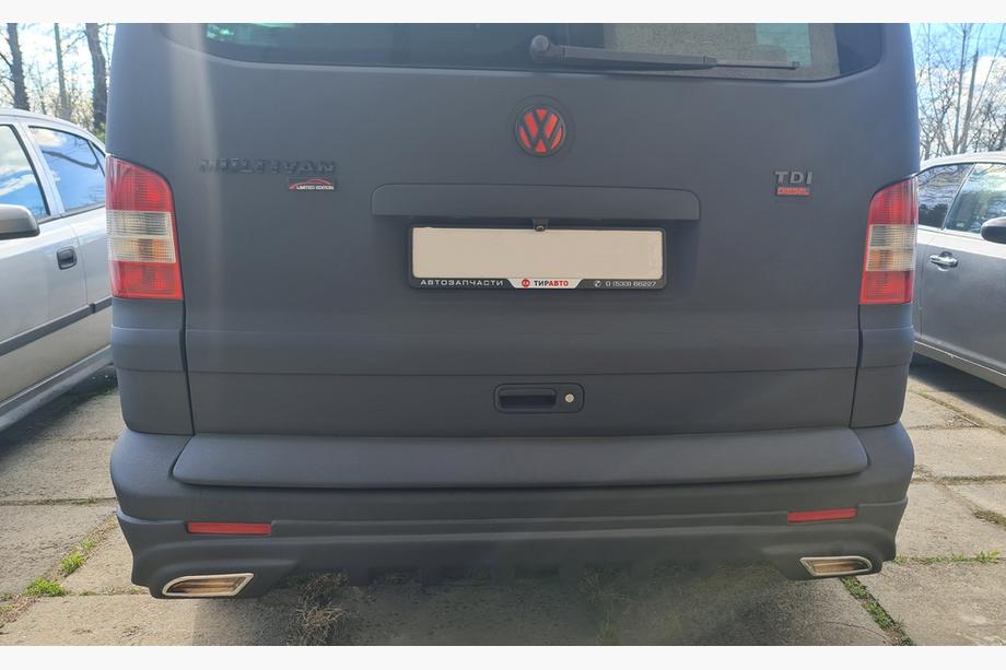 Volkswagen T5 Caravelle 2004–2010 Plastična obloga prtljažnika (za lakiranje) Fotografija 3