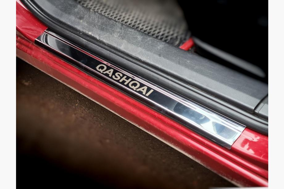 Nissan Qashqai 2014–2021 Obloge pragov (Carmos V1, 4 kos, nerjavno jeklo) Image