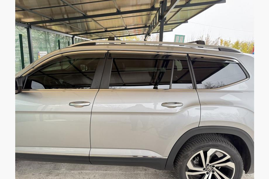 Volkswagen Atlas (Terramont) 2016– Strešni prečniki za klasične vzdolžne strešne letve brez ključavnice Flybar V1 (2 kos) do 140 cm, siva Image