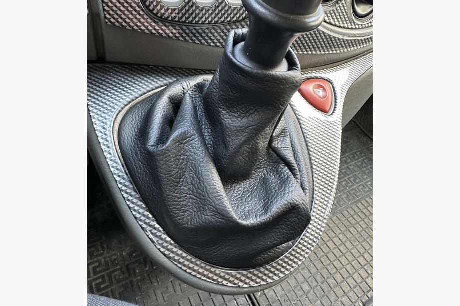 Renault Trafic 2001–2015 Usnjena manšeta prestavne ročice Image