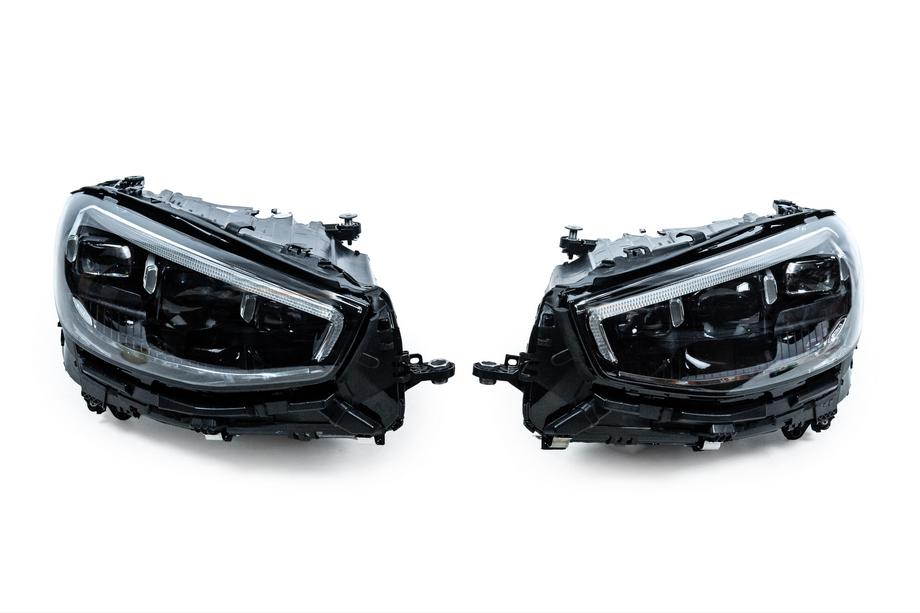 Mercedes S-class W223 2020– Sprednji LED žarometi (2 kosa) Image