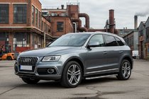 Audi Q5 2008–2017 Stranski pragovi Maydos V1 (2 kos, aluminij ↗ nerjaveče jeklo) fotografija 1