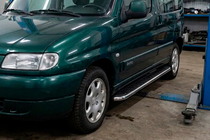 Peugeot Partner 1996–2008 Stranski pragovi Maydos V1 (2 kos, aluminij ↗ nerjaveče jeklo) fotografija 1