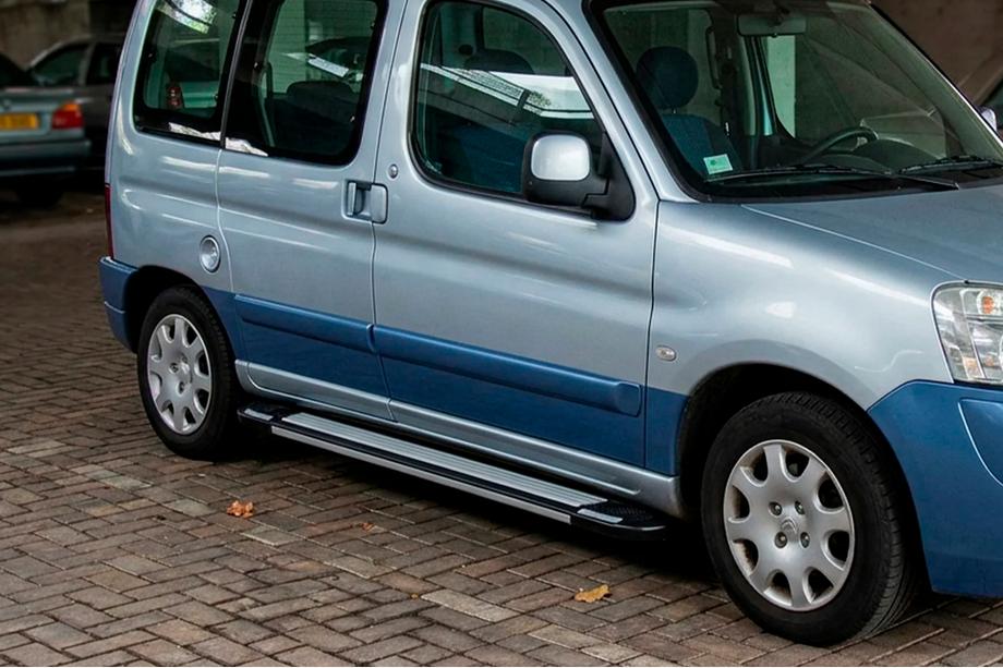 Peugeot Partner 1996–2008 Stranske stopnice Rainbow (2 kosa, aluminij) Image