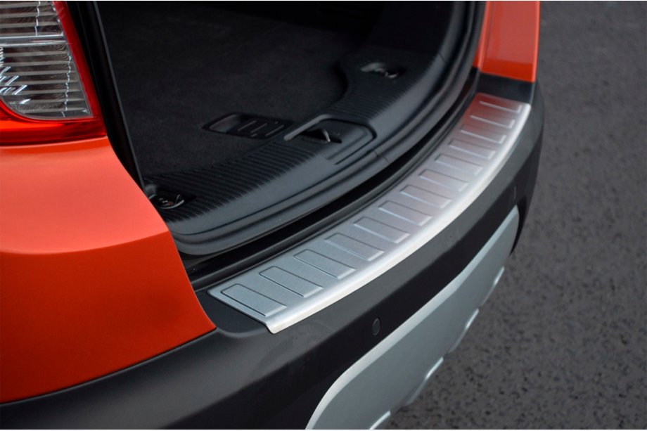 Chevrolet Trax 2012–2023 OmsaLine zaščitna letev zadnjega odbijača (nerjavno jeklo) Image