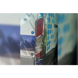 Pokrovi zadnjih luči (2 kosa, plastika) fotografija 2