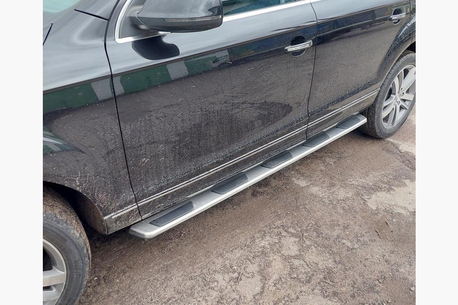 Audi Q7 2005–2015 OEM bočne stopnice (2 kos, aluminij) Fotografija 6