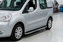 Peugeot Partner Tepee 2008–2018 Stranski pragovi Maydos V1 (2 kos, aluminij ↗ nerjaveče jeklo) fotografija 1