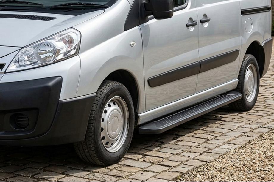 Peugeot Expert 2007–2016 Bočne stopnice Allmond Black (2 kosa, aluminij) Image