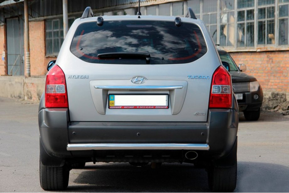 Hyundai Tucson JM 2004– Zadnji zaščitni lok AK002 (nerjavno jeklo) Image