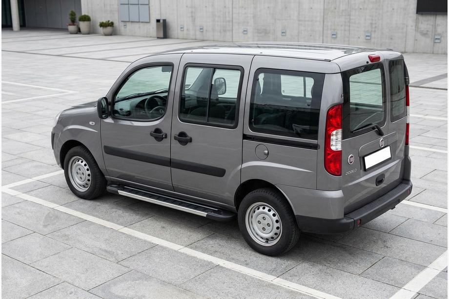 Fiat Doblo I 2005–2010 Stranske stopnice RedLine V1 (2 kos, aluminij) Image
