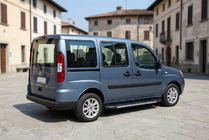 Fiat Doblo I 2005–2010 Stranske stopnice Duru (2 kos, aluminij) fotografija 1