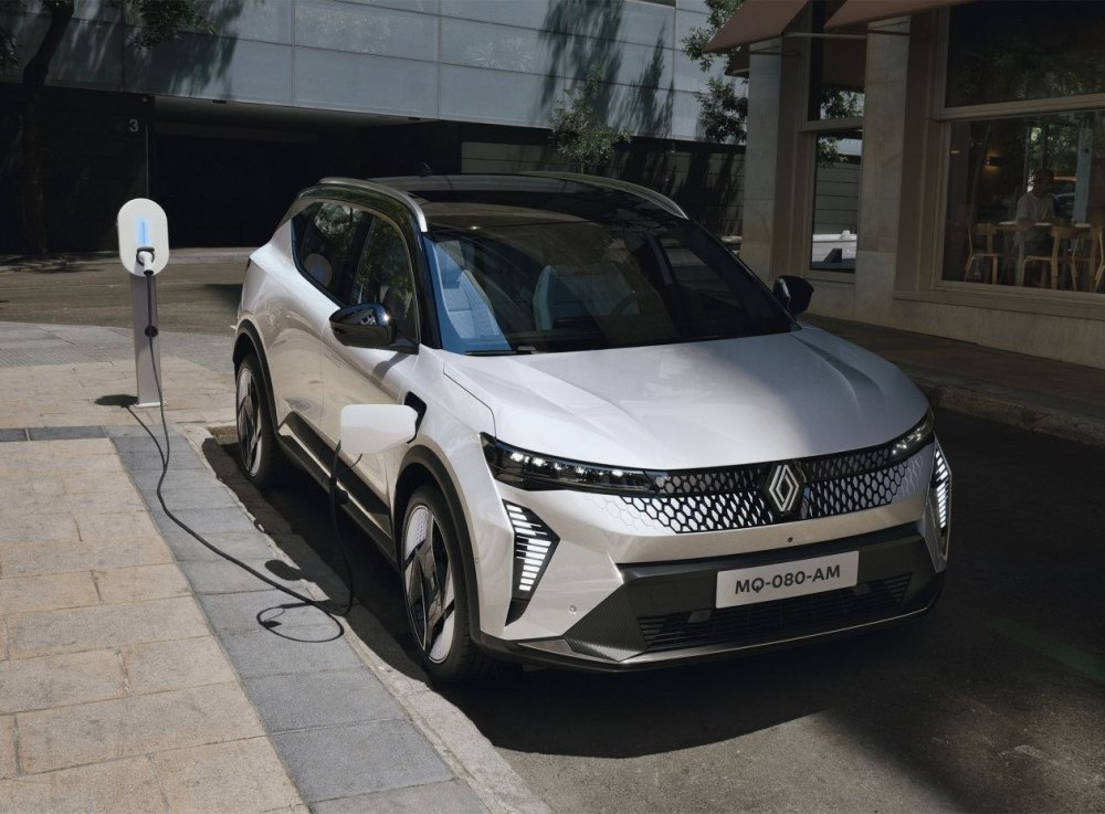 Renault Scenic E-Tech: Električni SUV za družino
