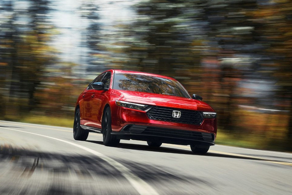 Honda Accord XI generacija: Pregled elegantne limuzine