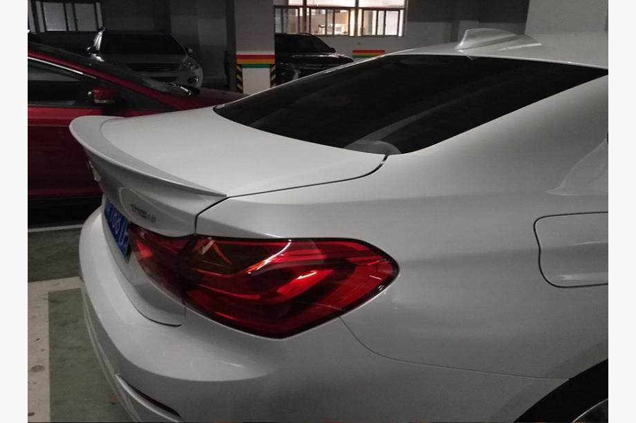 BMW serija 1 F20/F21 2011–2019 Spojler P-Style (za F52, sijajno črna) Image