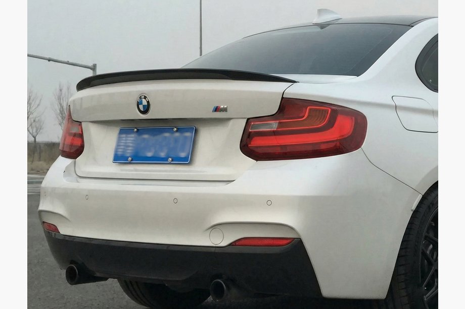 BMW serija 2 F22/F23 2014–2021 Spojler P-Style (za F22, sijajno črna) Fotografija 1