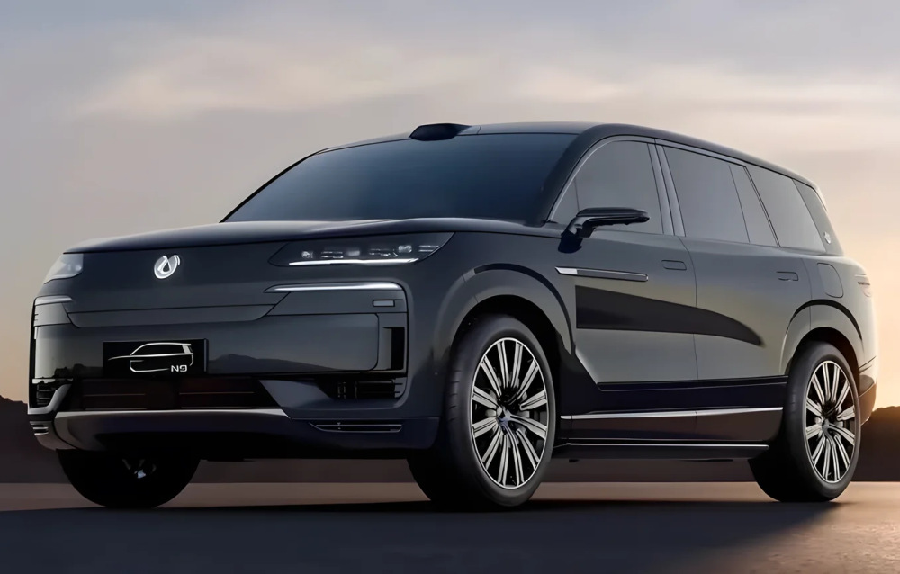 Denza N9 EV 2025: Pregled električnega SUV-ja