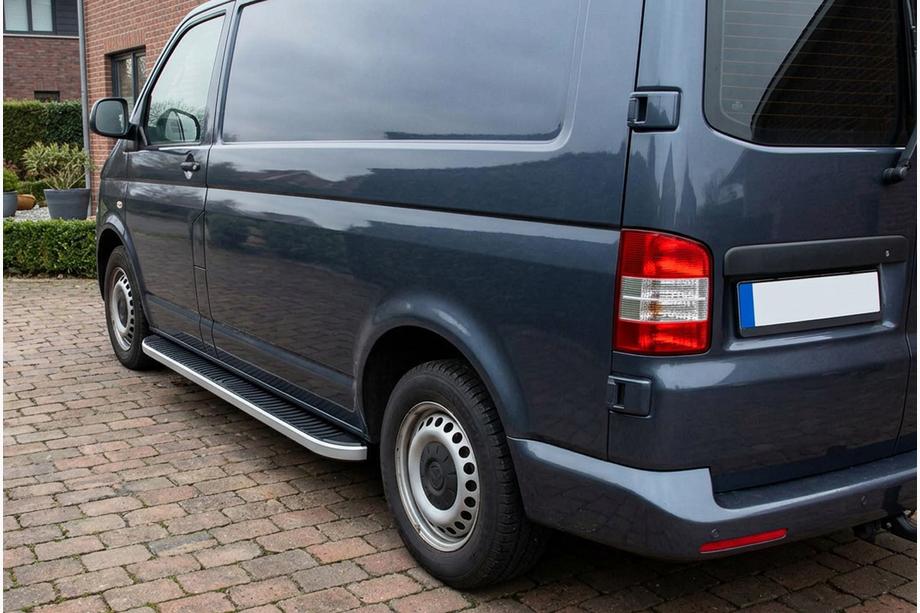 Volkswagen T5 Caravelle 2004–2010 Bočne stopnice Tayga (2 kos, aluminij) Samo za kratko medosno razdaljo Image