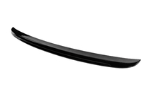 BMW Serija 5 E60/E61 2003–2010 Spojler v slogu M5 (črn visok sijaj) fotografija 3