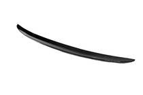BMW serija 5 G30/G31 2017–2023 Spojler P-Style (črna visok sijaj) fotografija 2