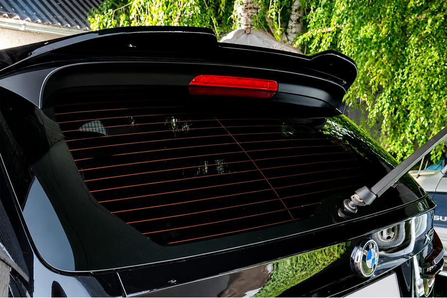 BMW X5 E70 2007–2013 Spojler (črn visok sijaj) Fotografija 2