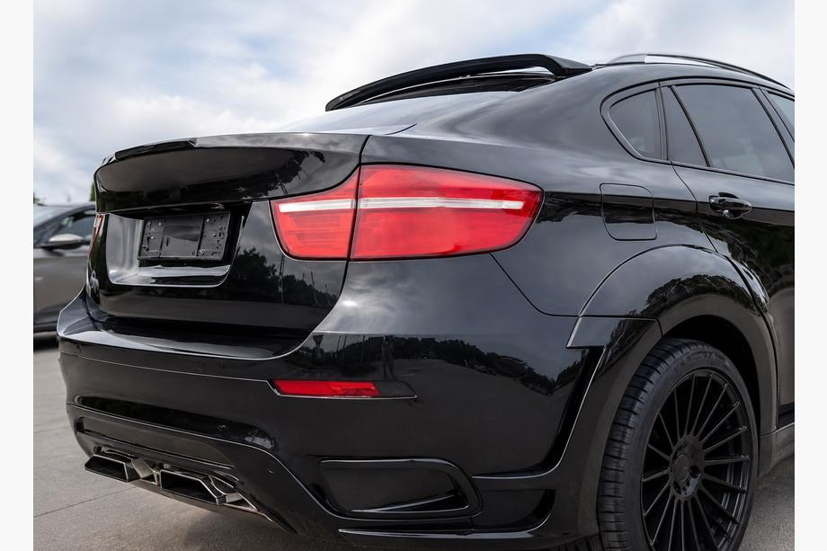 BMW X6 E71 2008–2014 Strešni spojler (črna visok sijaj) Image