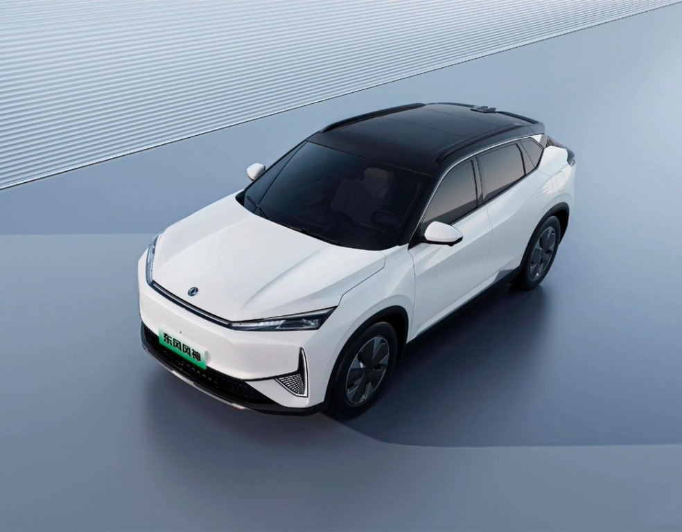 Pregled električne različice crossoverja Dongfeng Aeolus L7 2024