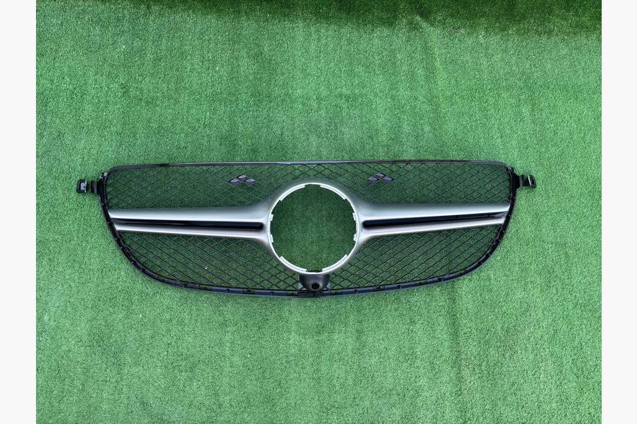 Mercedes GLE/ML class W166 2011–2018 Znižano! AMG tuning maska hladilnika (za GLE63) Image