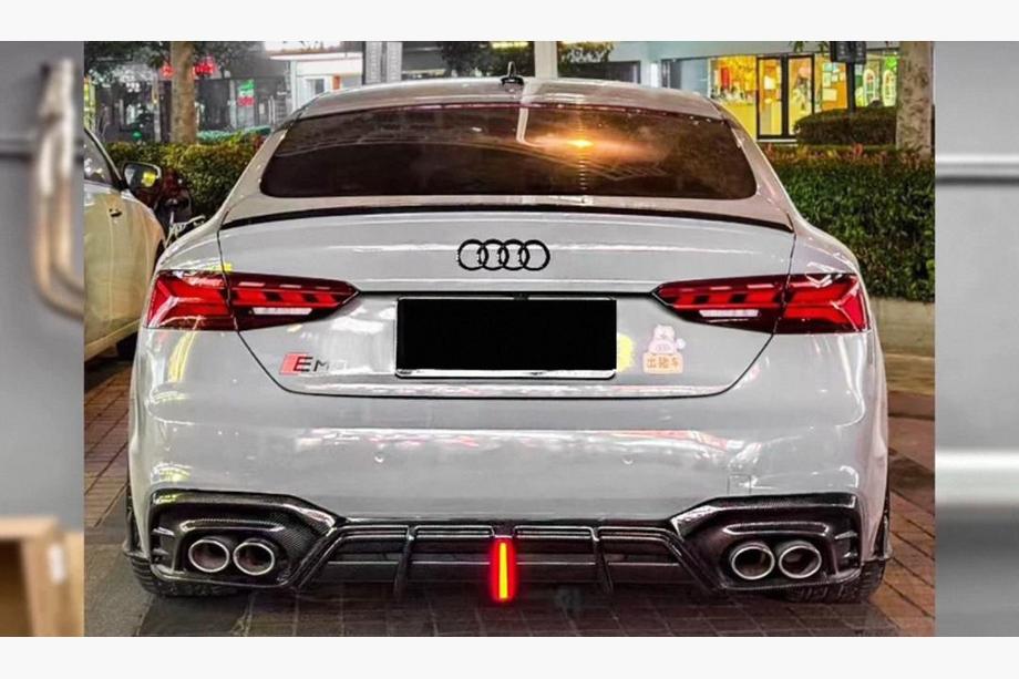 Audi A5 2016–2025 Difuzor zadnjega odbijača V3 (za S-Line 2021-2025, karbon) Image
