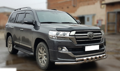 Toyota Land Cruiser 200 2007–2021 Sprednji zaščitni lok ST015 (2015+, nerj.) fotografija 2