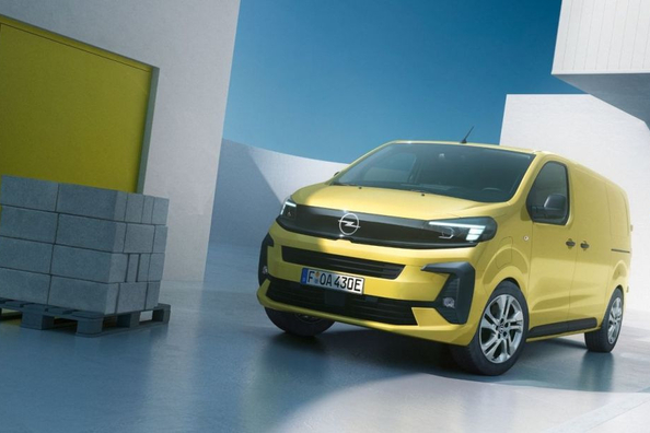 Test Opel Vivaro: posodobljen dizelski dostavnik