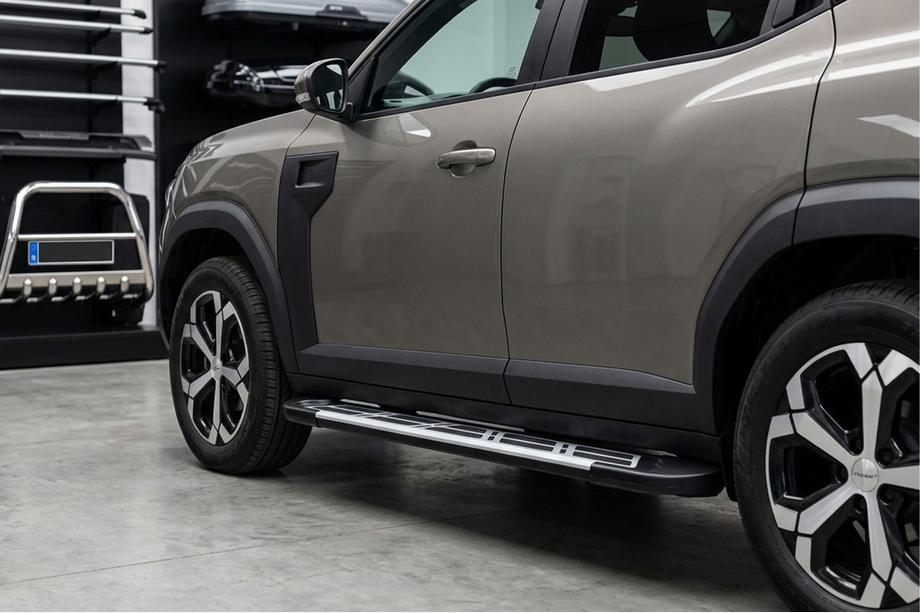Dacia Duster 2024– Bočni pragovi Sunrise (2 kos, aluminij) Image