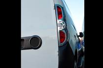 Fiat Doblo II 2010–2022 Kromirani pokrovi zadnjih luči (2010-2015, 2 kosa, plastika) fotografija 7