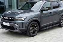 Renault Duster 2024– Bočne stopnice Allmond Black (2 kos, aluminij) fotografija 1