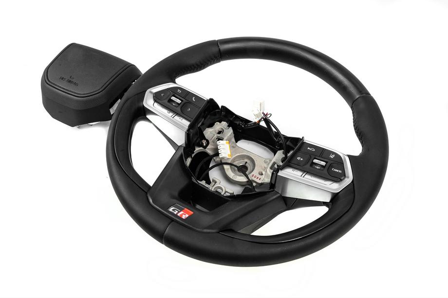 Toyota Land Cruiser 200 2007–2021 Volan z gretjem TLC300-dizajn (les) Fotografija 7