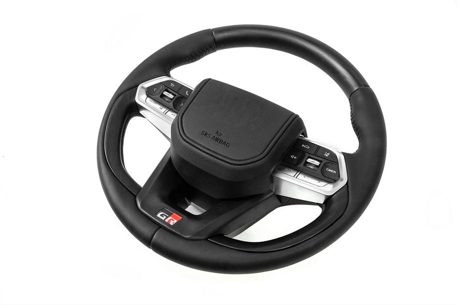 Toyota Land Cruiser 200 2007–2021 Volan z gretjem TLC300-dizajn (les) Fotografija 4